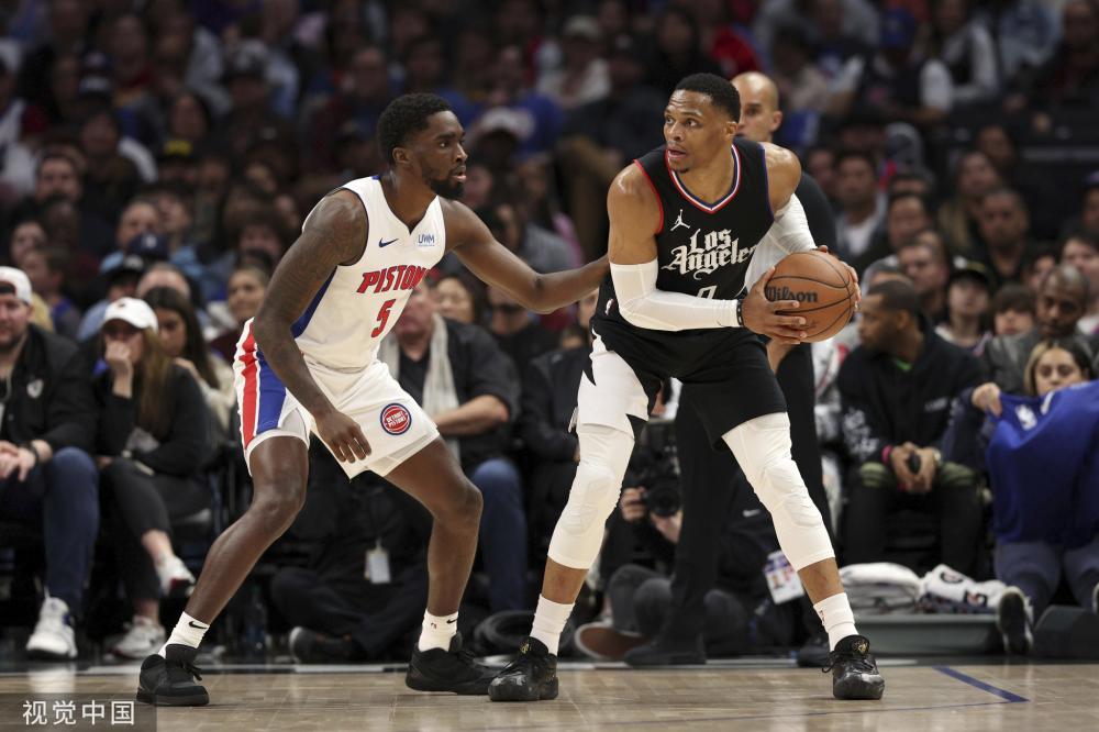 员之间的默 员之间的默