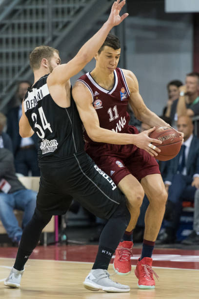 的战斗愈演 的战斗愈演