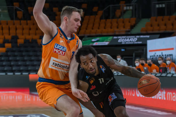 登上洲际大 登上洲际大