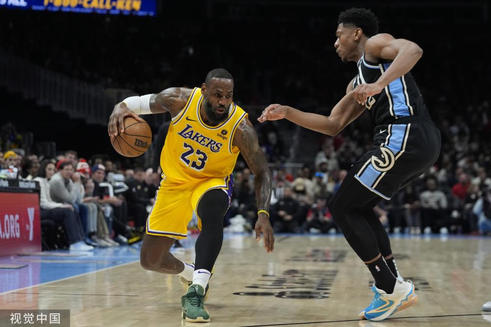 刘易斯在迈 刘易斯在迈