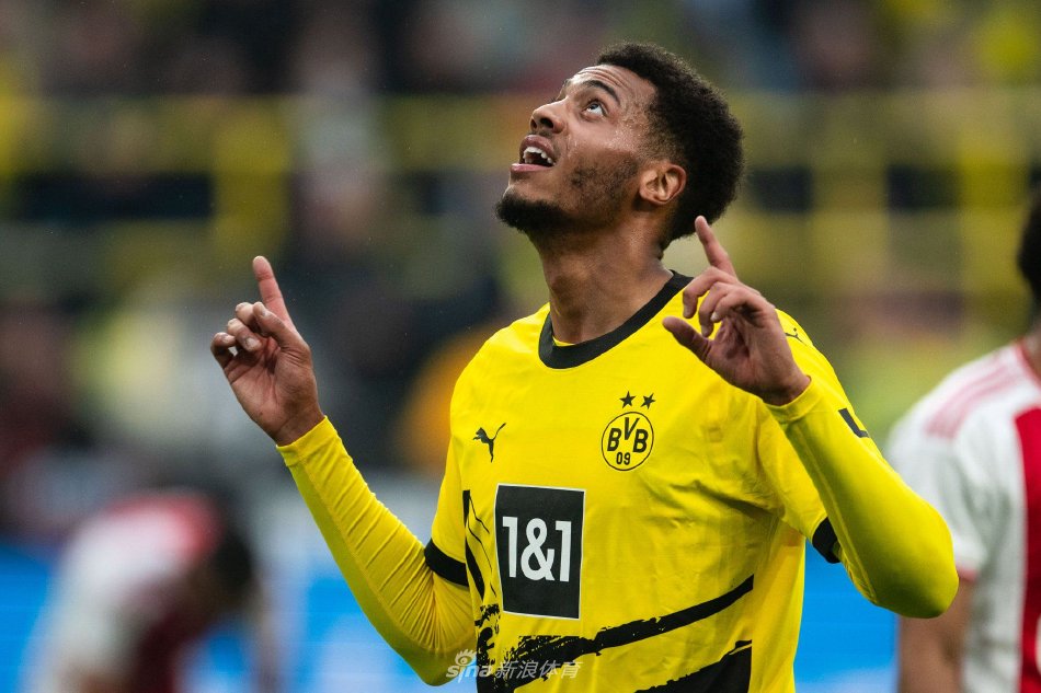 凭借稳健的 凭借稳健的